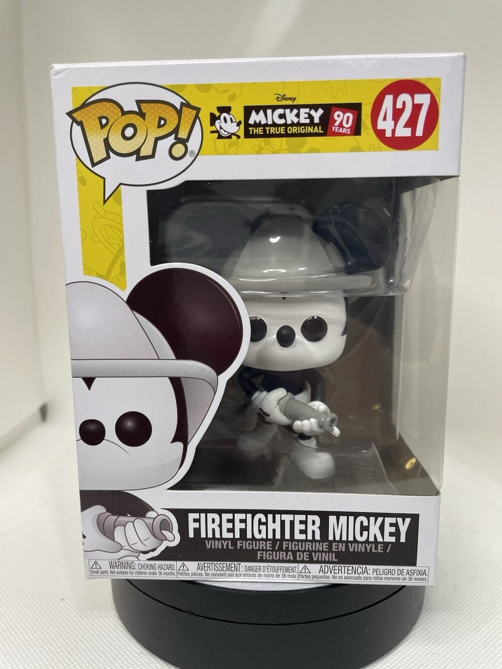 Funko Pop! Vinyl: Disney Mickey Mouse (Firefighter) #427 W Pop Protector